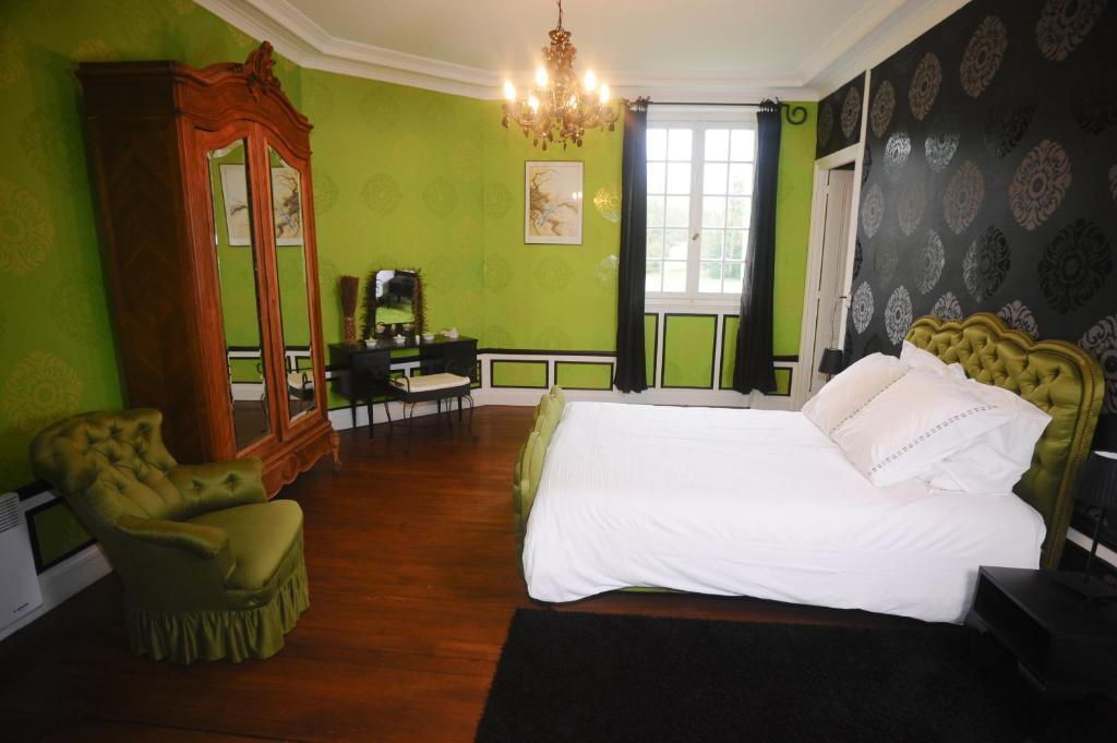 Chateau De Bertreville Bed and Breakfast Pokój zdjęcie